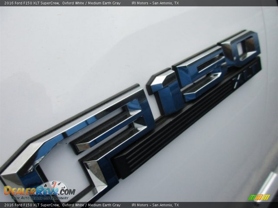 2016 Ford F150 XLT SuperCrew Oxford White / Medium Earth Gray Photo #3