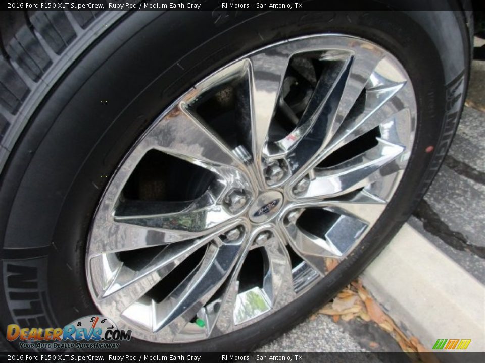 2016 Ford F150 XLT SuperCrew Ruby Red / Medium Earth Gray Photo #5