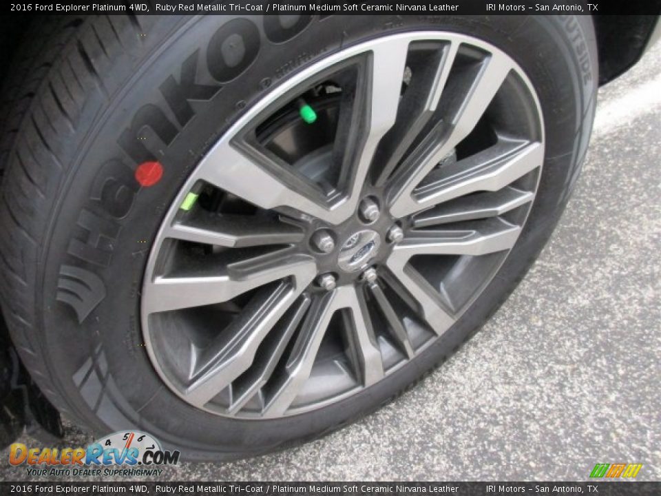 2016 Ford Explorer Platinum 4WD Ruby Red Metallic Tri-Coat / Platinum Medium Soft Ceramic Nirvana Leather Photo #3