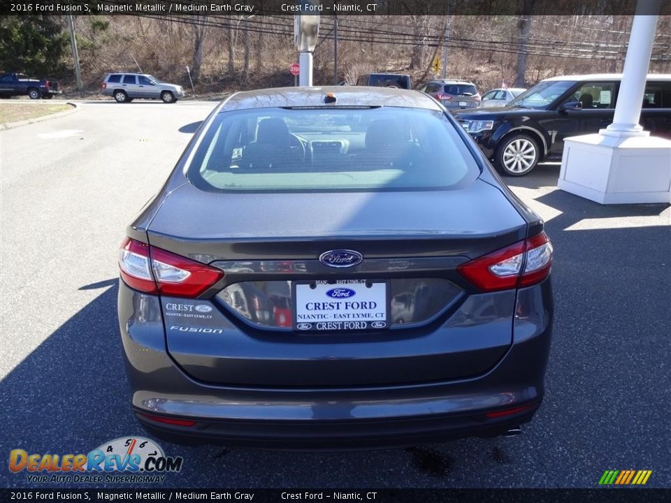 2016 Ford Fusion S Magnetic Metallic / Medium Earth Gray Photo #6