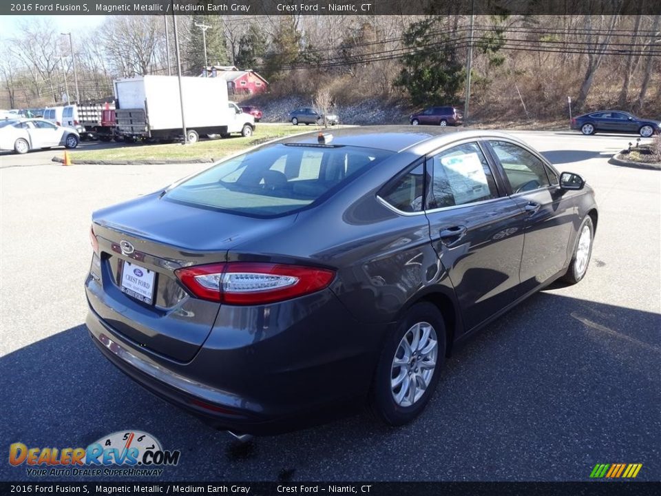 2016 Ford Fusion S Magnetic Metallic / Medium Earth Gray Photo #7