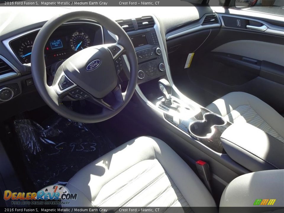 2016 Ford Fusion S Magnetic Metallic / Medium Earth Gray Photo #12