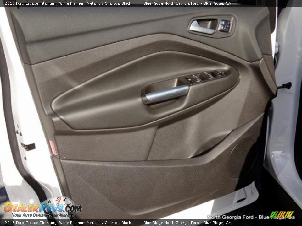2016 Ford Escape Titanium White Platinum Metallic / Charcoal Black Photo #30