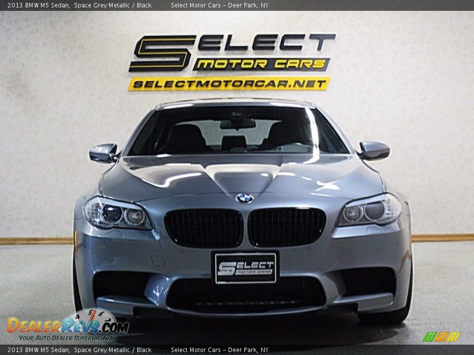 2013 BMW M5 Sedan Space Grey Metallic / Black Photo #2