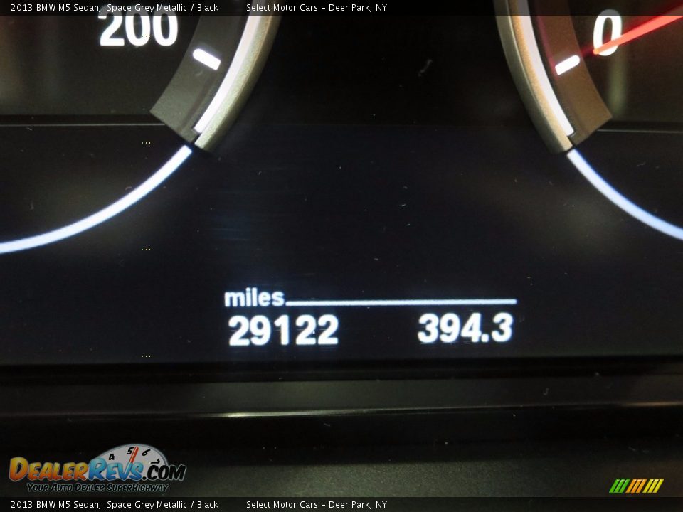 2013 BMW M5 Sedan Space Grey Metallic / Black Photo #15