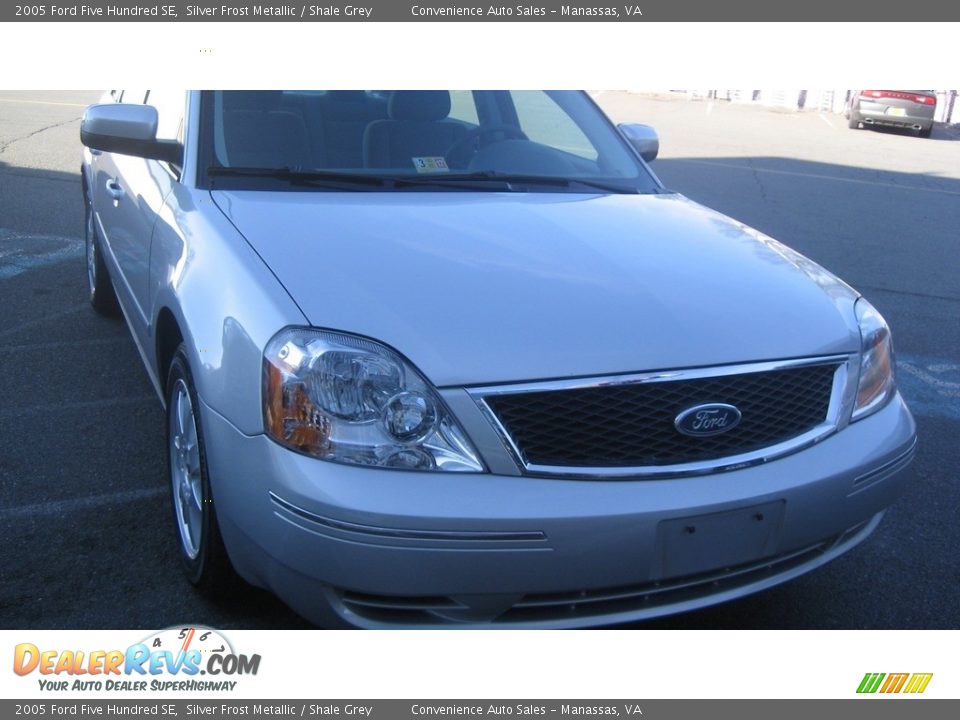 2005 Ford Five Hundred SE Silver Frost Metallic / Shale Grey Photo #5