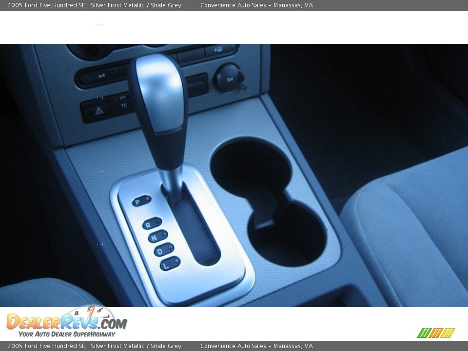 2005 Ford Five Hundred SE Silver Frost Metallic / Shale Grey Photo #19