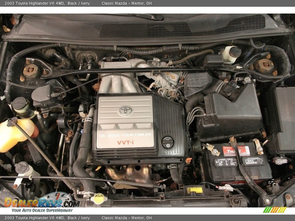 2003 Toyota Highlander V6 4WD Black / Ivory Photo #18