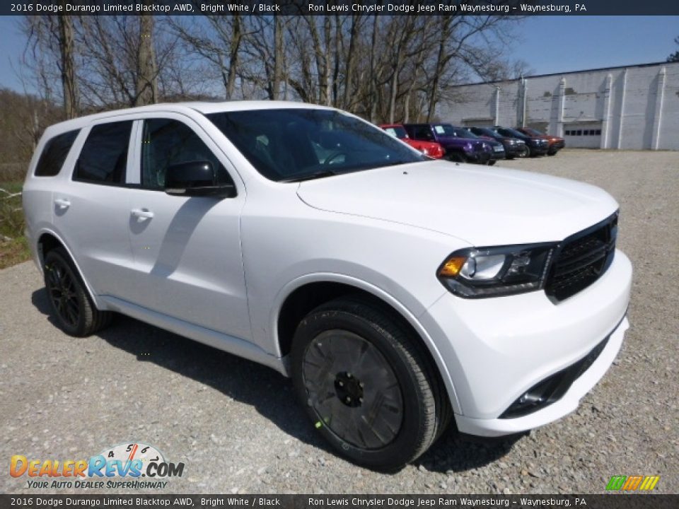 Front 3/4 View of 2016 Dodge Durango Limited Blacktop AWD Photo #11