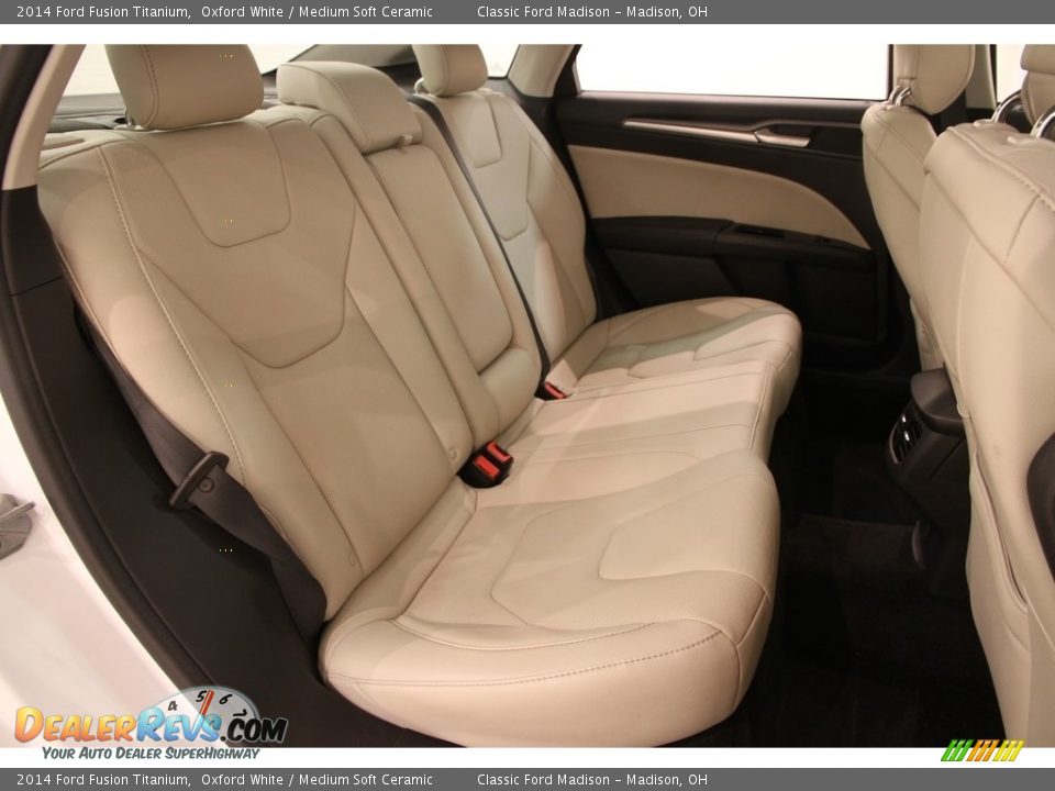 2014 Ford Fusion Titanium Oxford White / Medium Soft Ceramic Photo #15