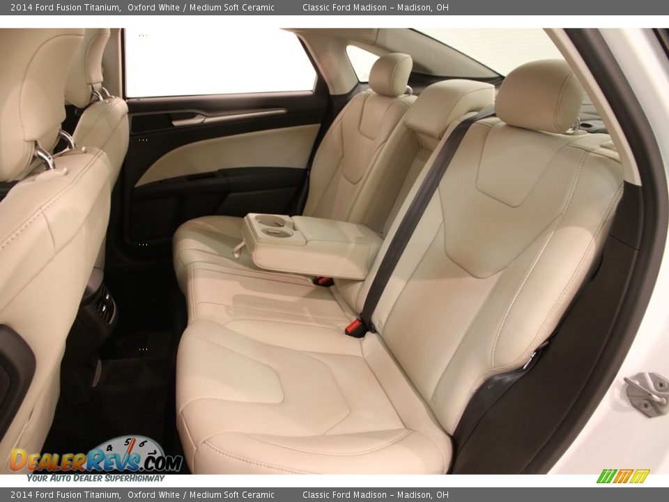 2014 Ford Fusion Titanium Oxford White / Medium Soft Ceramic Photo #17