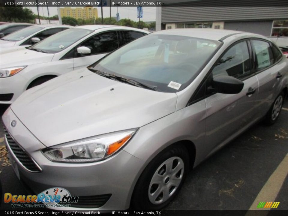 2016 Ford Focus S Sedan Ingot Silver / Charcoal Black Photo #2