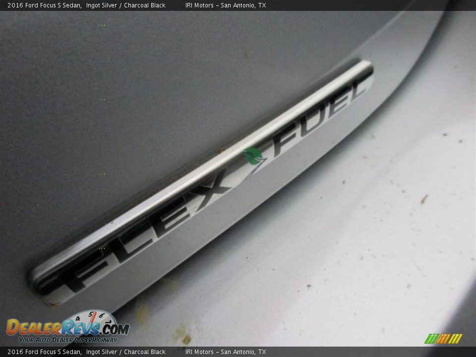 2016 Ford Focus S Sedan Ingot Silver / Charcoal Black Photo #6