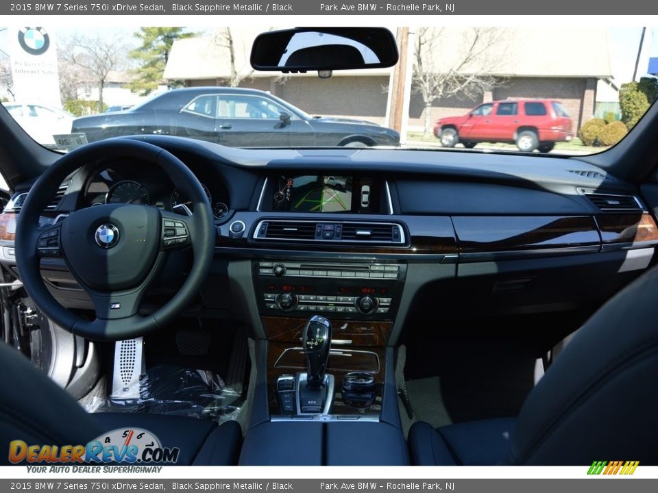 2015 BMW 7 Series 750i xDrive Sedan Black Sapphire Metallic / Black Photo #15