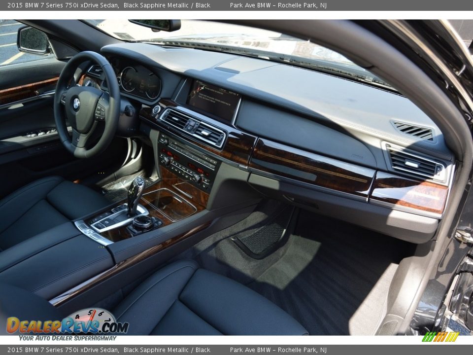 2015 BMW 7 Series 750i xDrive Sedan Black Sapphire Metallic / Black Photo #27
