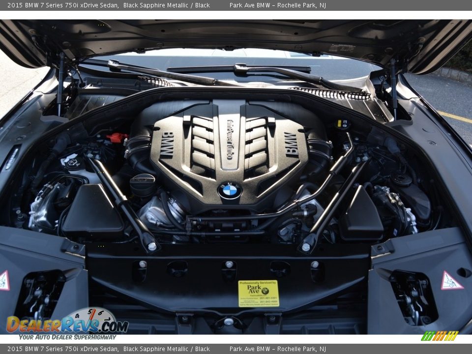 2015 BMW 7 Series 750i xDrive Sedan Black Sapphire Metallic / Black Photo #30