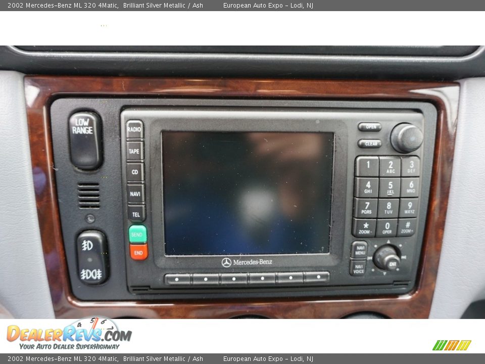 2002 Mercedes-Benz ML 320 4Matic Brilliant Silver Metallic / Ash Photo #18