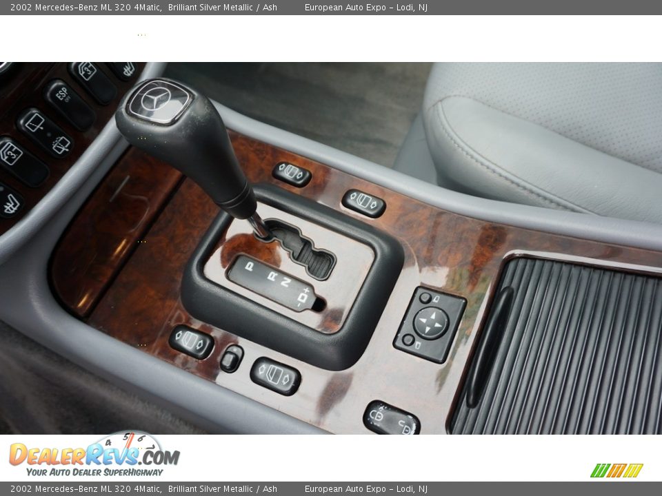 2002 Mercedes-Benz ML 320 4Matic Brilliant Silver Metallic / Ash Photo #20