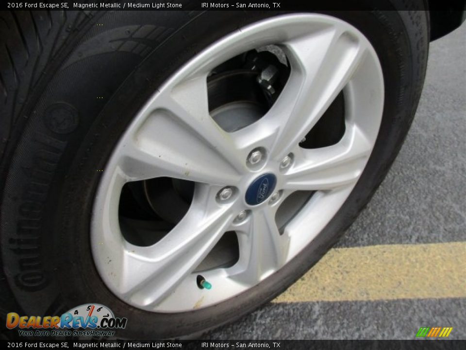 2016 Ford Escape SE Magnetic Metallic / Medium Light Stone Photo #3