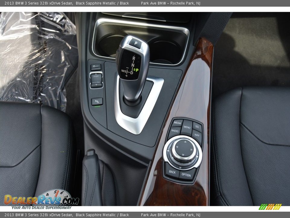 2013 BMW 3 Series 328i xDrive Sedan Black Sapphire Metallic / Black Photo #18