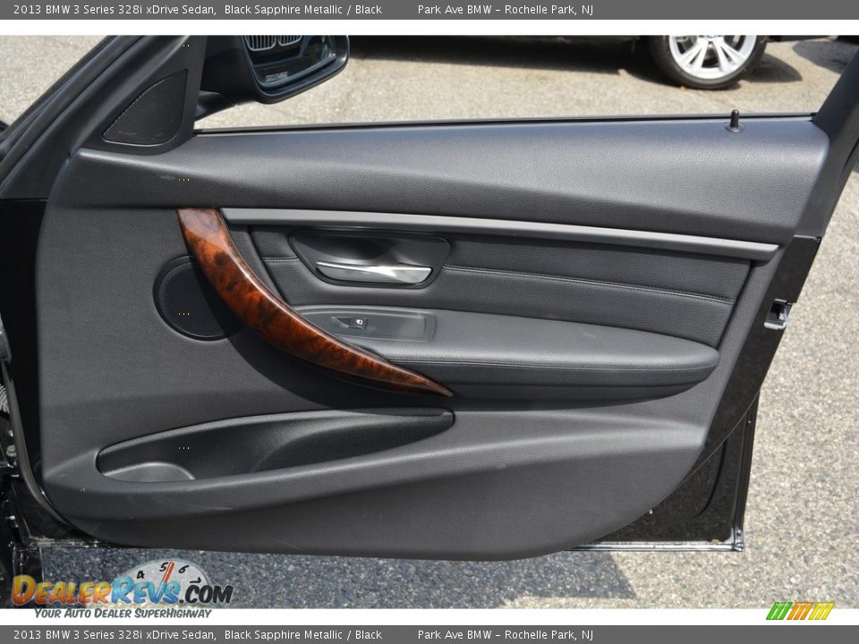 2013 BMW 3 Series 328i xDrive Sedan Black Sapphire Metallic / Black Photo #27