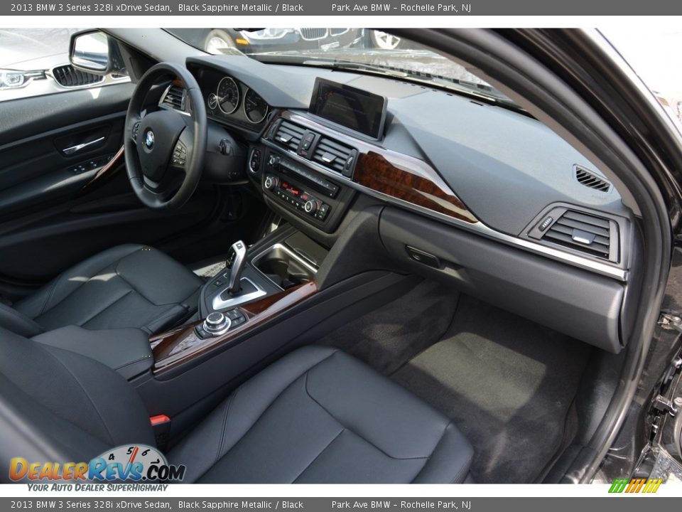 2013 BMW 3 Series 328i xDrive Sedan Black Sapphire Metallic / Black Photo #28