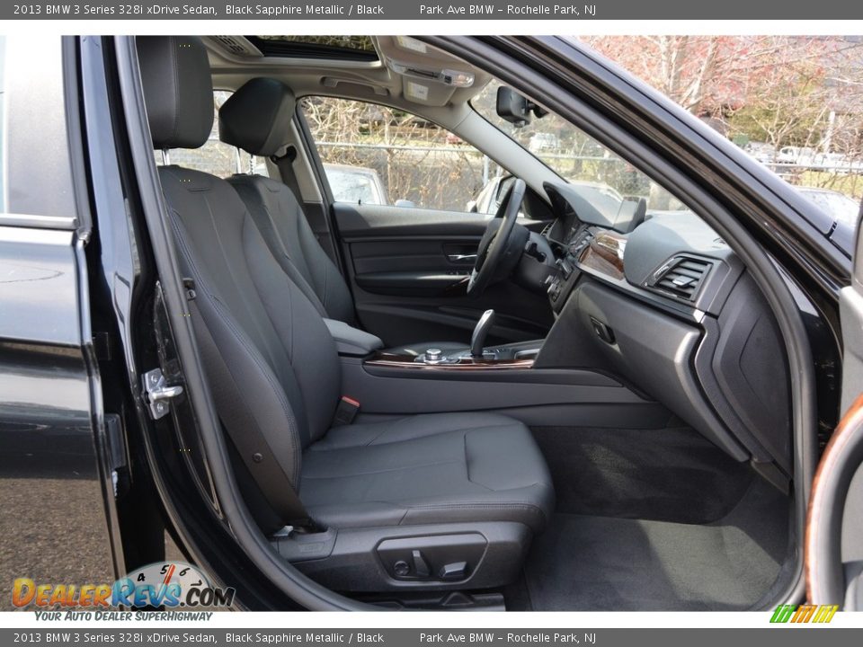 2013 BMW 3 Series 328i xDrive Sedan Black Sapphire Metallic / Black Photo #29