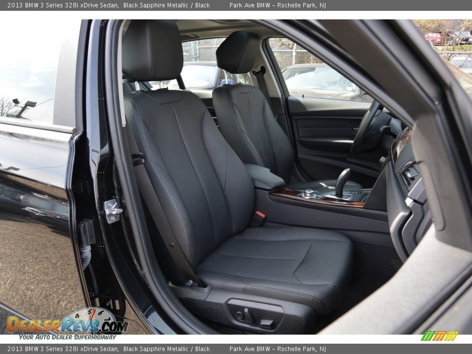 2013 BMW 3 Series 328i xDrive Sedan Black Sapphire Metallic / Black Photo #30