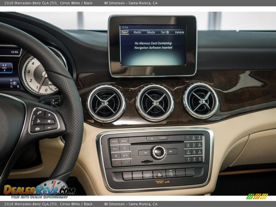 2016 Mercedes-Benz GLA 250 Cirrus White / Black Photo #8