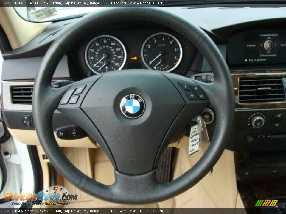 2007 BMW 5 Series 525xi Sedan Alpine White / Beige Photo #13