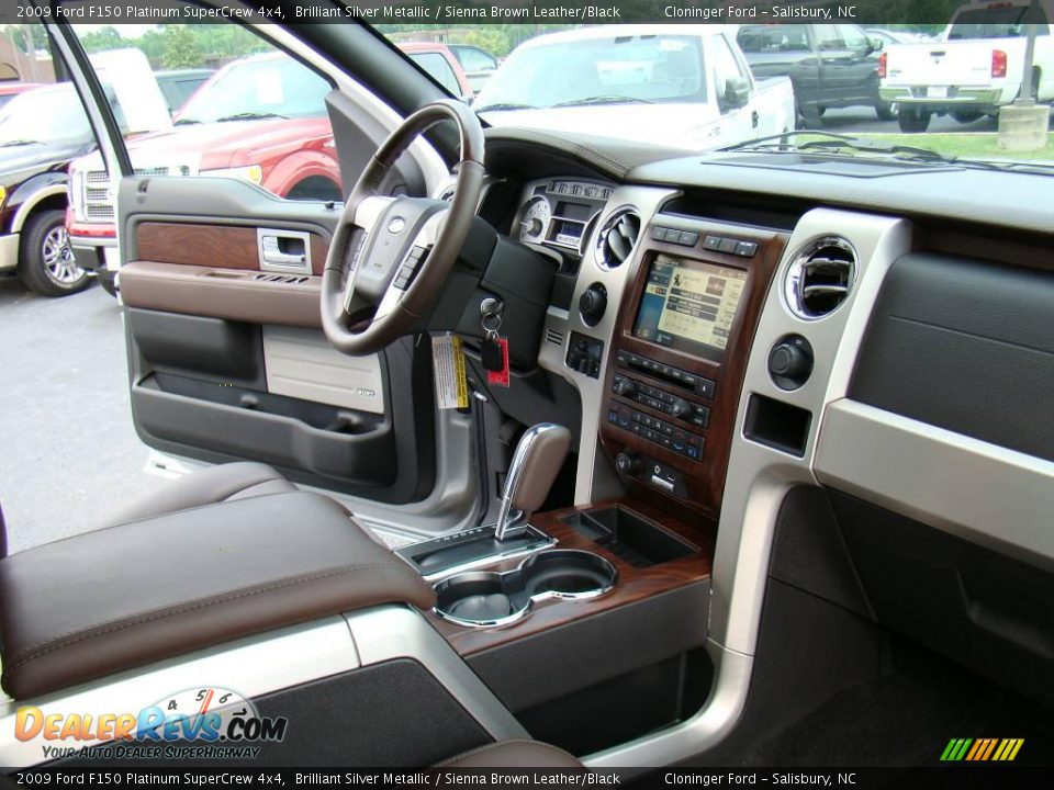 2009 Ford F150 Platinum SuperCrew 4x4 Brilliant Silver Metallic / Sienna Brown Leather/Black Photo #13