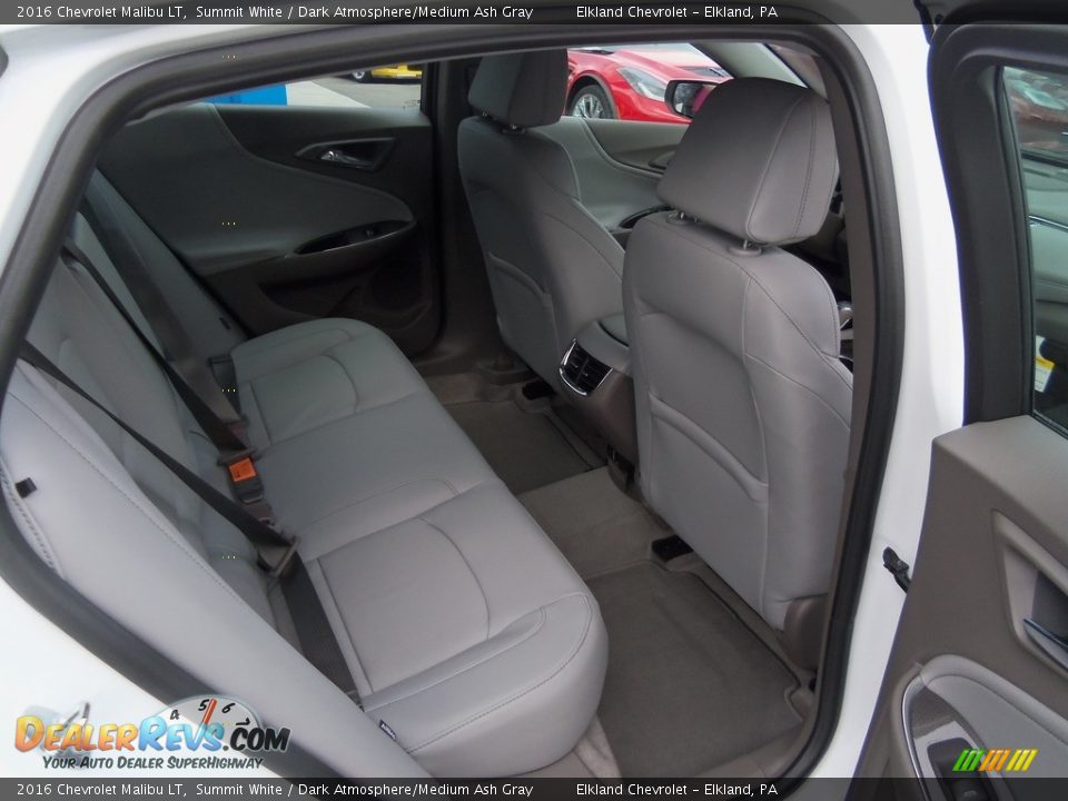 2016 Chevrolet Malibu LT Summit White / Dark Atmosphere/Medium Ash Gray Photo #15