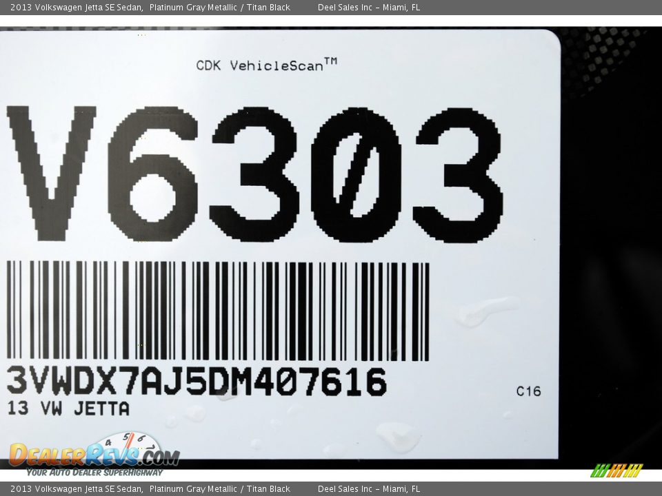 2013 Volkswagen Jetta SE Sedan Platinum Gray Metallic / Titan Black Photo #20