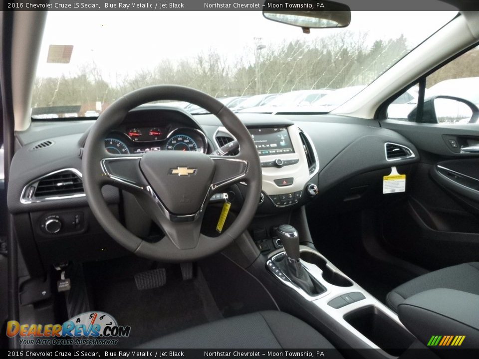Jet Black Interior - 2016 Chevrolet Cruze LS Sedan Photo #13