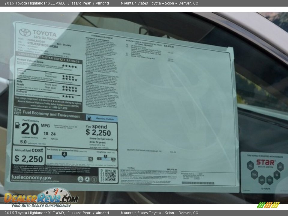 2016 Toyota Highlander XLE AWD Blizzard Pearl / Almond Photo #11