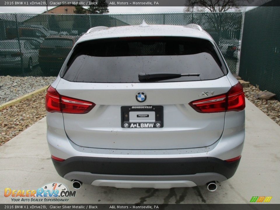 2016 BMW X1 xDrive28i Glacier Silver Metallic / Black Photo #9