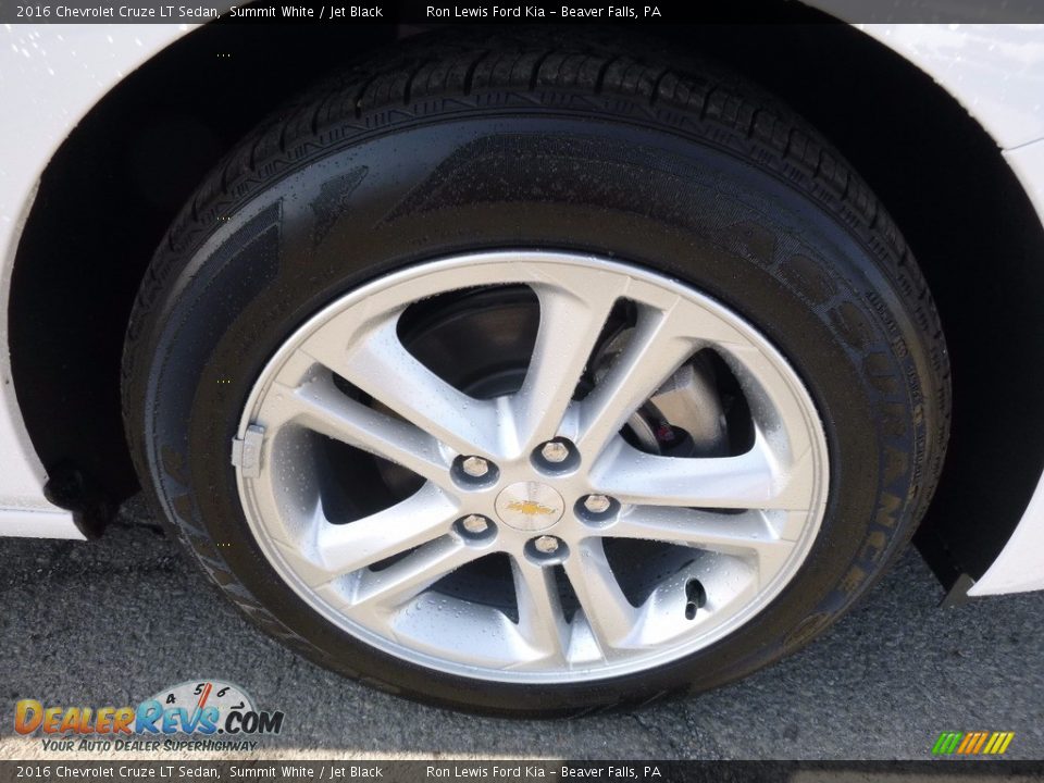 2016 Chevrolet Cruze LT Sedan Wheel Photo #9