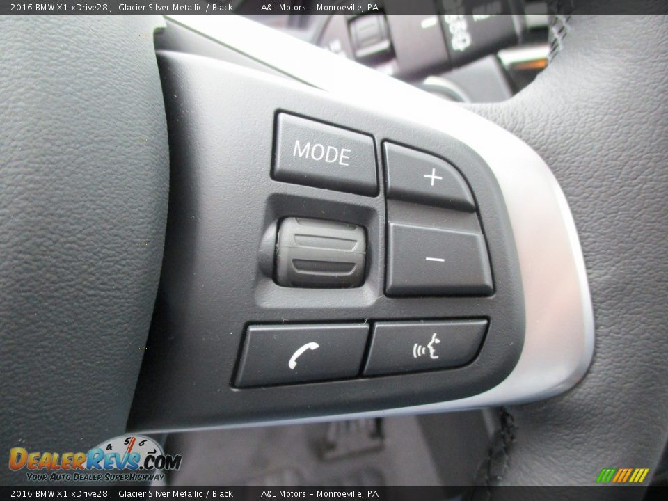 2016 BMW X1 xDrive28i Glacier Silver Metallic / Black Photo #18