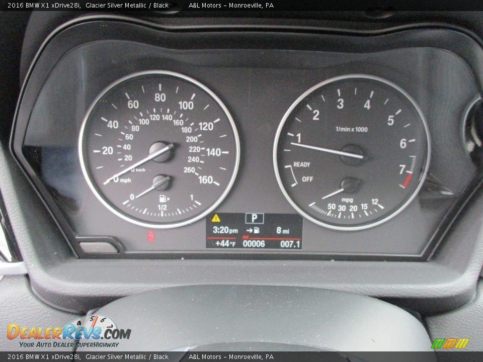 2016 BMW X1 xDrive28i Glacier Silver Metallic / Black Photo #20
