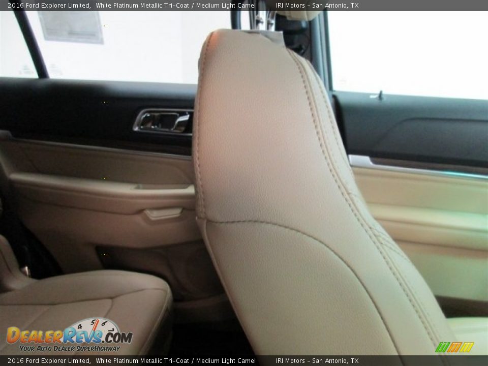 2016 Ford Explorer Limited White Platinum Metallic Tri-Coat / Medium Light Camel Photo #20