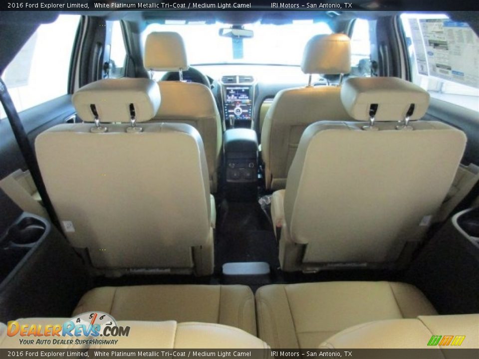 2016 Ford Explorer Limited White Platinum Metallic Tri-Coat / Medium Light Camel Photo #27