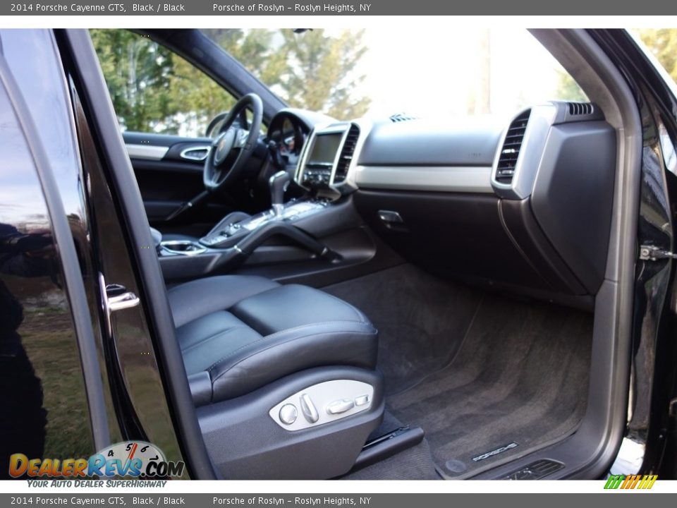 2014 Porsche Cayenne GTS Black / Black Photo #16