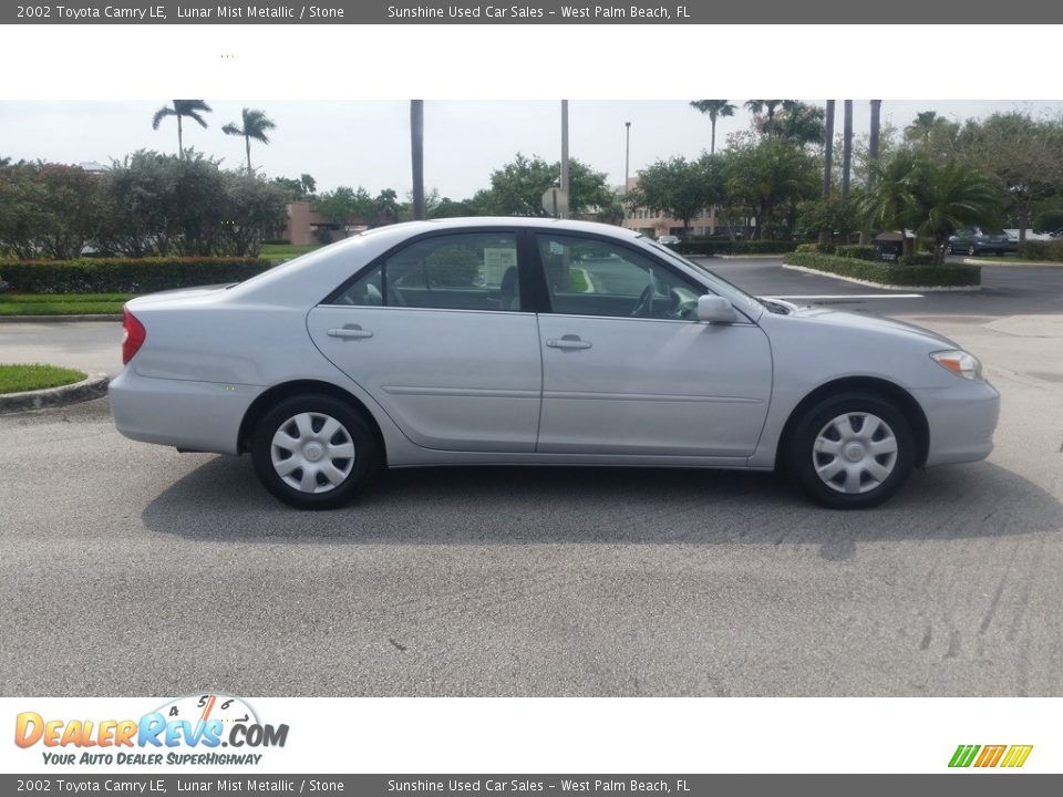 2002 Toyota Camry LE Lunar Mist Metallic / Stone Photo #6