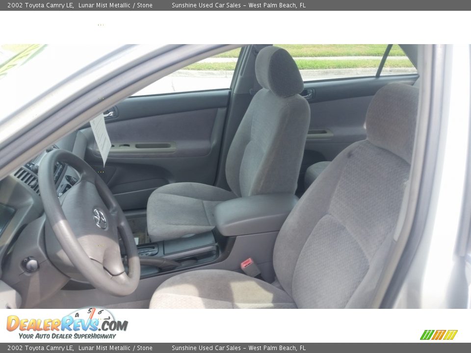 2002 Toyota Camry LE Lunar Mist Metallic / Stone Photo #9