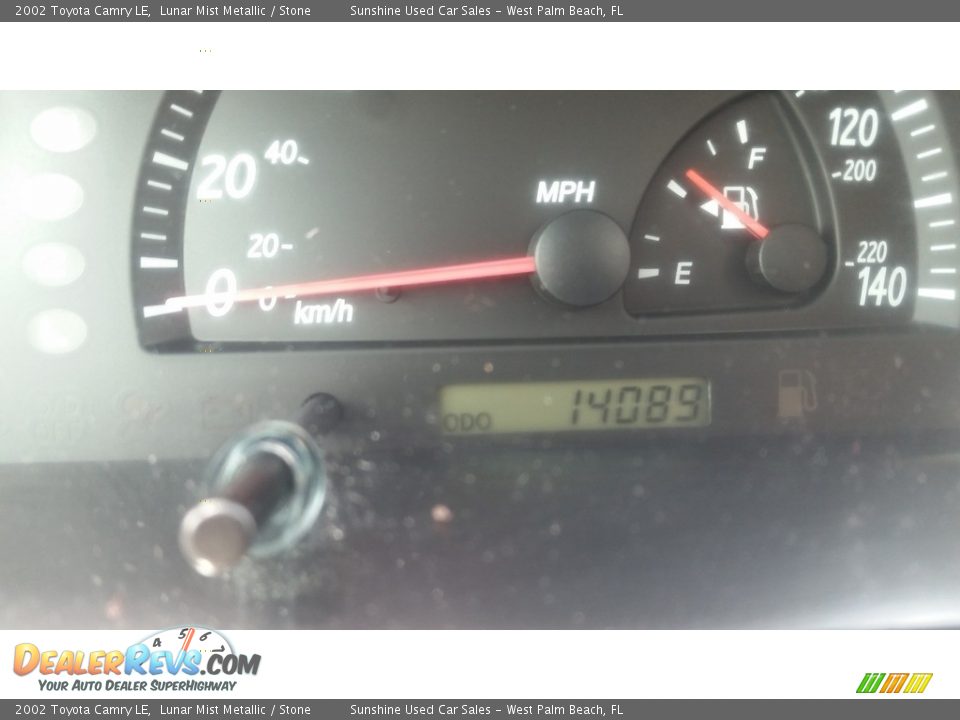 2002 Toyota Camry LE Lunar Mist Metallic / Stone Photo #21