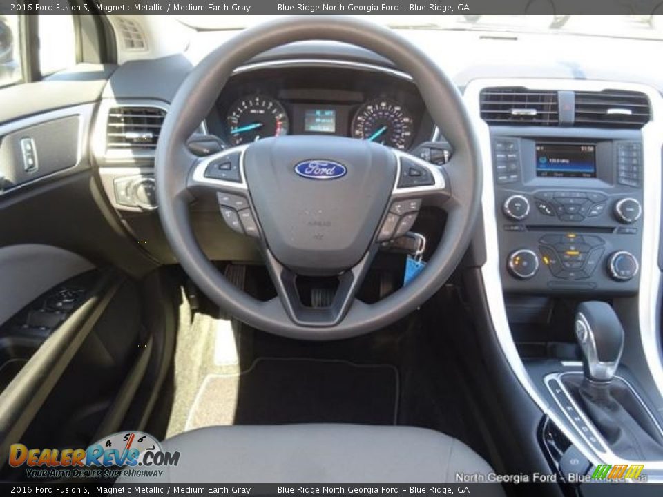 2016 Ford Fusion S Magnetic Metallic / Medium Earth Gray Photo #16