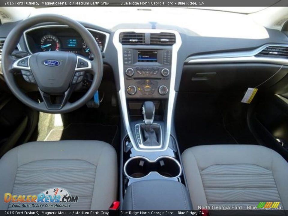 2016 Ford Fusion S Magnetic Metallic / Medium Earth Gray Photo #17