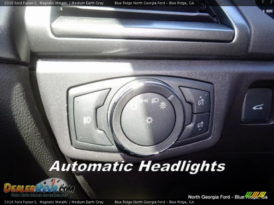 2016 Ford Fusion S Magnetic Metallic / Medium Earth Gray Photo #23