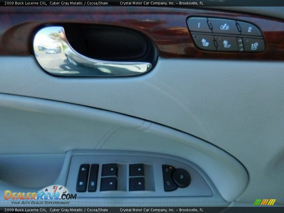 2009 Buick Lucerne CXL Cyber Gray Metallic / Cocoa/Shale Photo #17