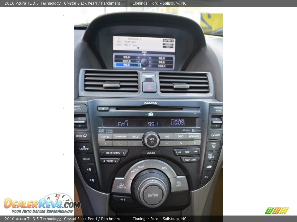 2010 Acura TL 3.5 Technology Crystal Black Pearl / Parchment Photo #17